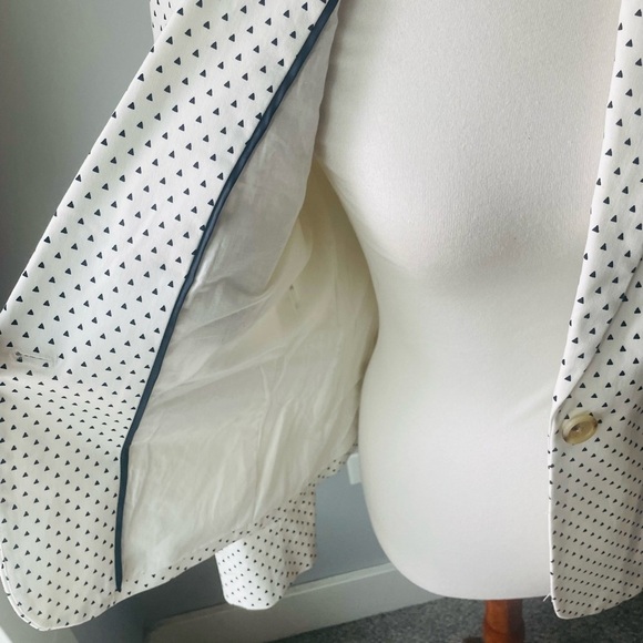 J. Crew White and Black Geometric Blazer - Picture 9 of 10